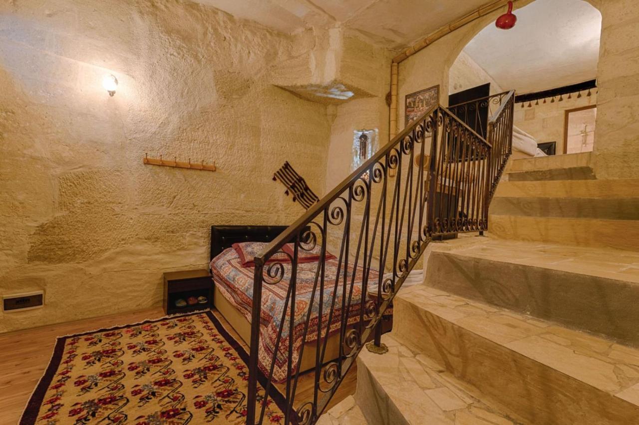 فندق Avlu Cave House غوريمِيه المظهر الخارجي الصورة