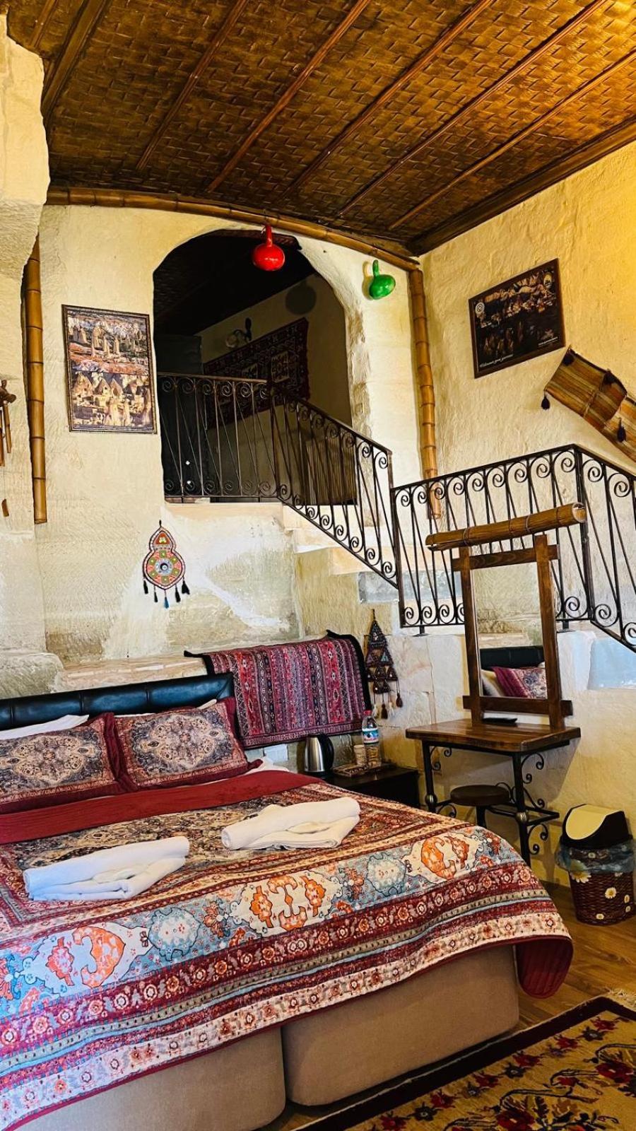 فندق Avlu Cave House غوريمِيه المظهر الخارجي الصورة